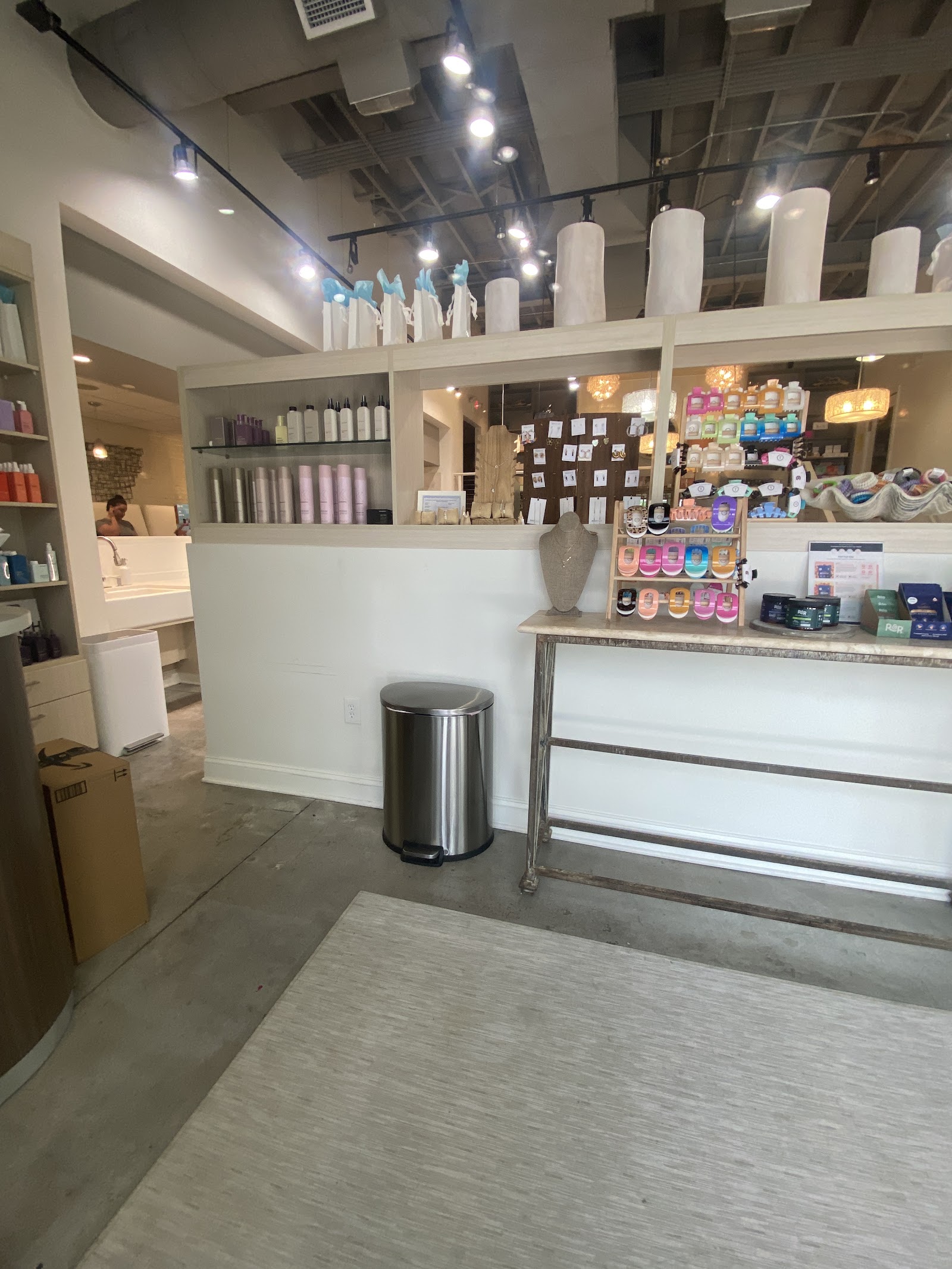OCCO Luxury Spa nail photo 6
